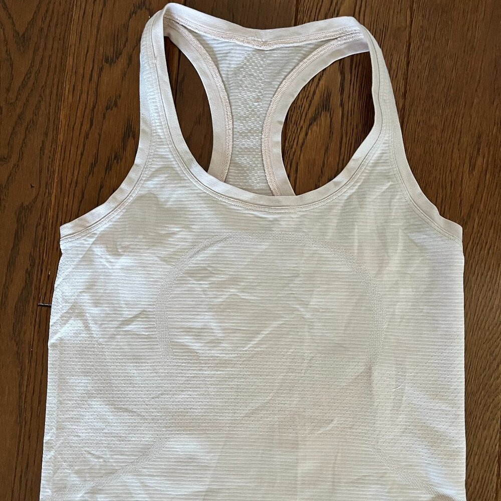 Lululemon Swifty Tech women's racerback tank light pink / SIZE 4